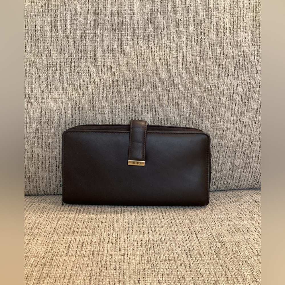 Dopp Wallet-NWT